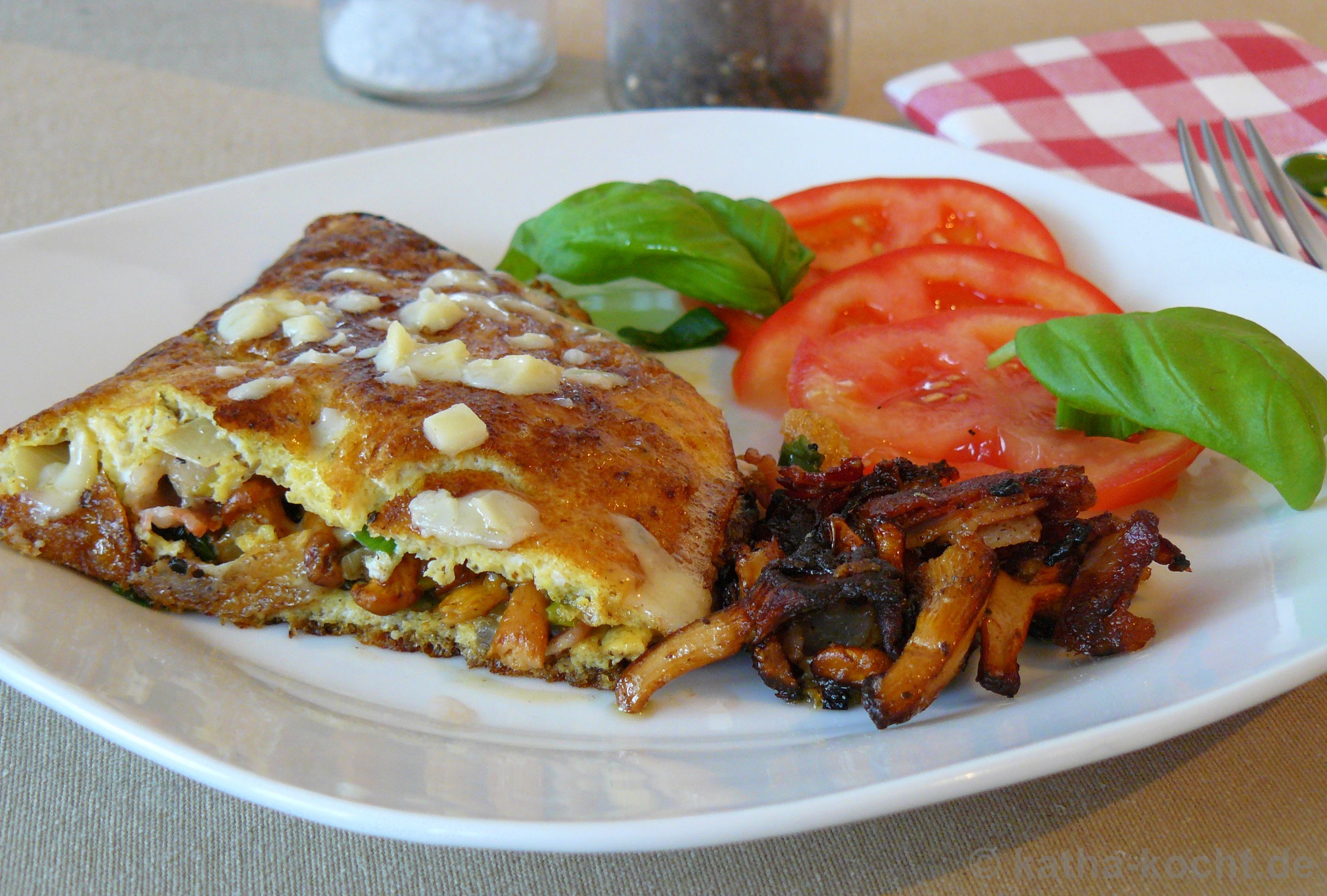 Omelett mit Pfifferlingen und Speck - Katha-kocht!