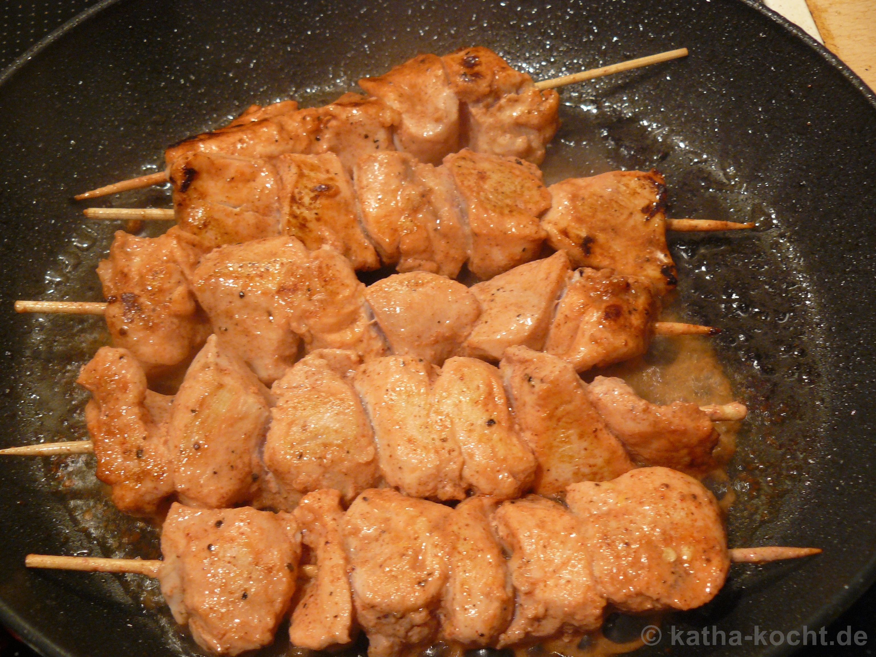 Tandoori-Chicken Spieße mit Reis und Guacamole - Katha-kocht!