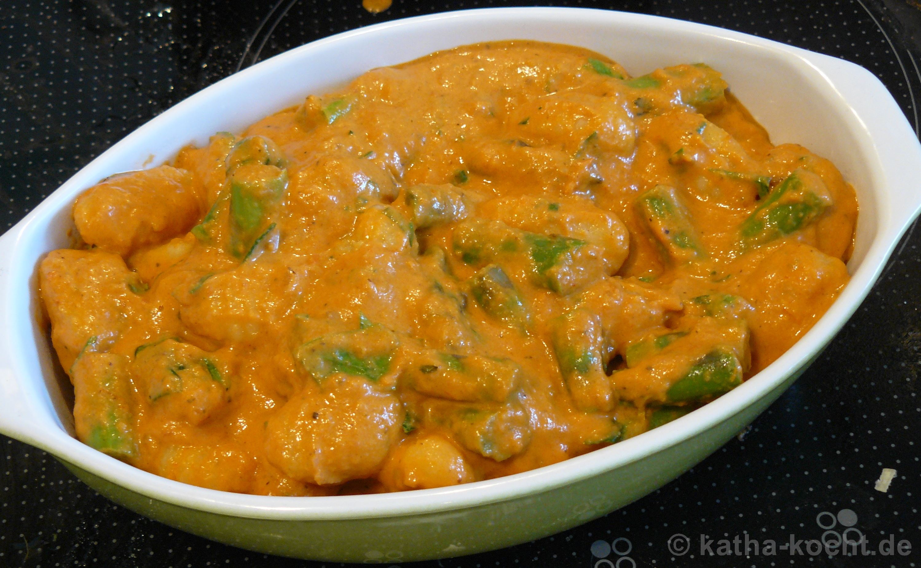 Gnocchi-Spargelauflauf mit Tomatencréme - Katha-kocht!