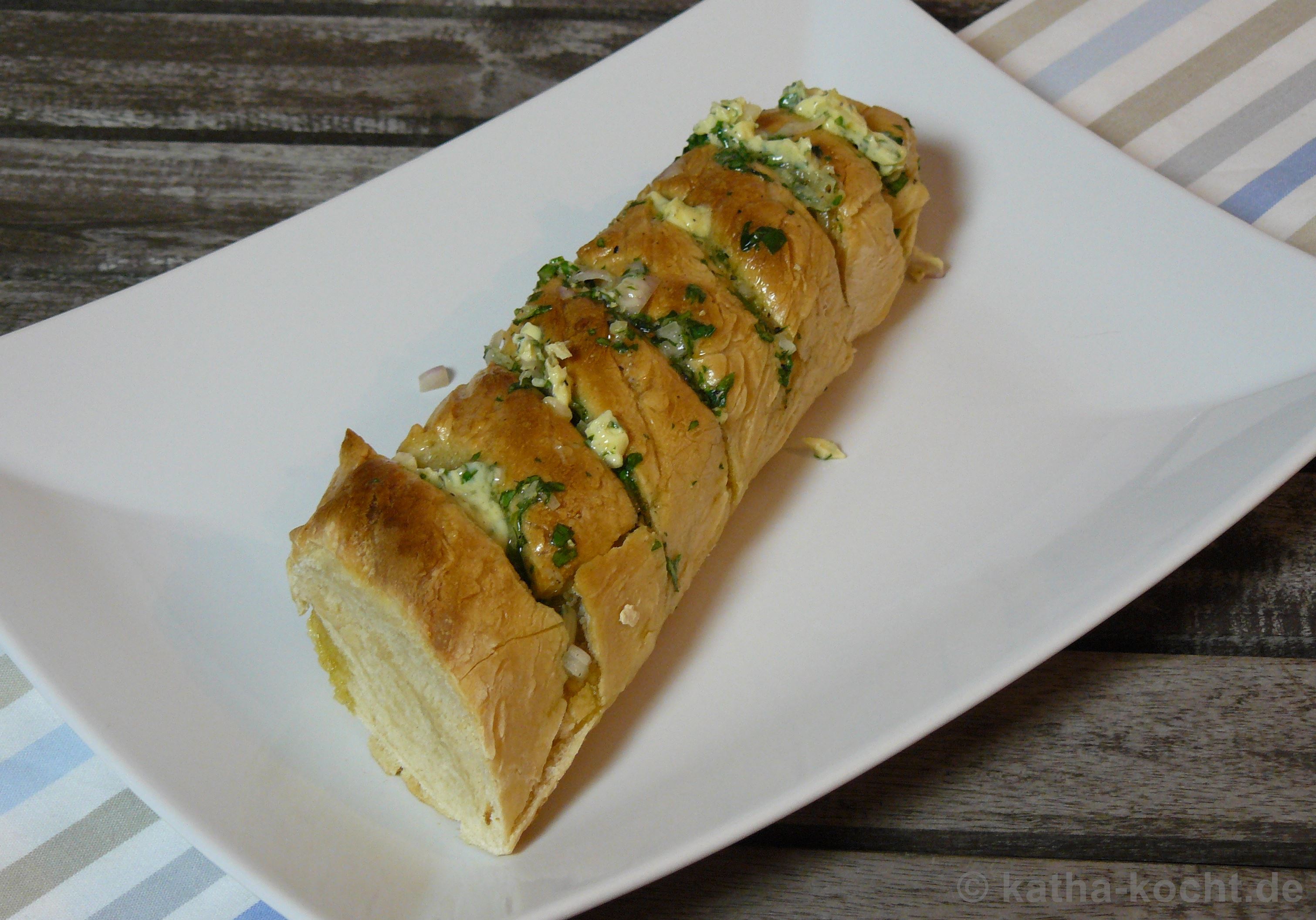 Brot mit Kräuterbutter - Katha-kocht!