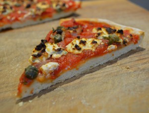 Ziegenkäse-Sardellen Pizza