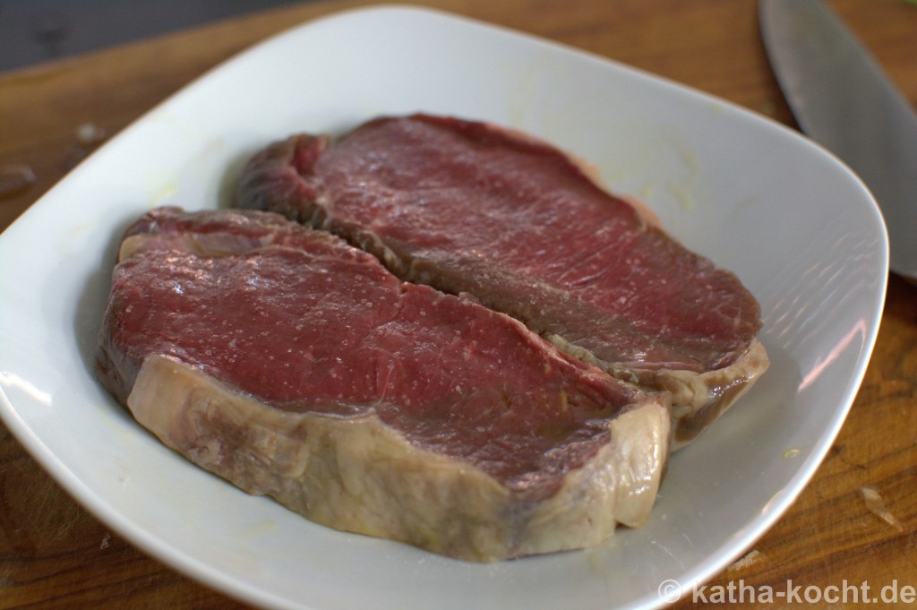 Bison_Steak_Tomate_Koriander_1.NEF