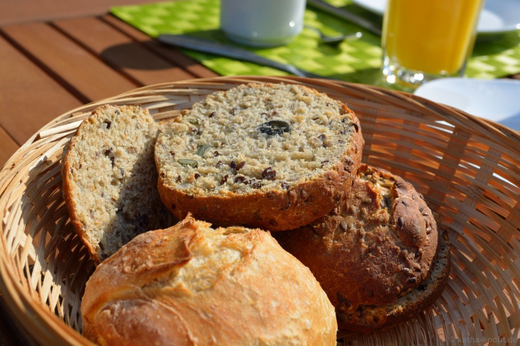 Mehrkorn-Brötchen - Katha-kocht!