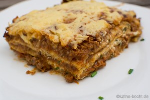 Dinkel Lasagne mit Hackfleisch und Tomatensauce