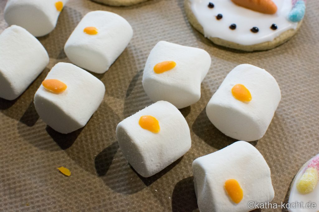 Weihnachtsgebäck - schmelzende Schneemann Plätzchen - Katha-kocht!