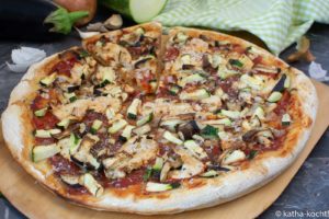 Hähnchen-Ratatouille Pizza