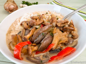 Paprika-Pilzpfanne mit Reis