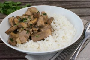 Sahnegeschnetzeltes mit Pilzen und Reis