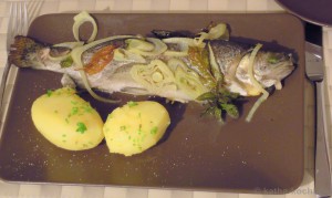 Forelle mit Fenchel und Minze