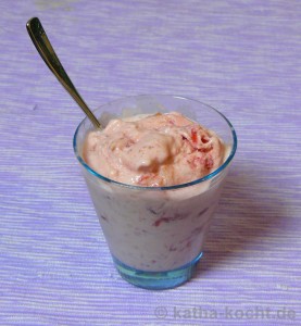 Erdbeer-Rhabarber Eis Erdbeer-Rhabarber Eis