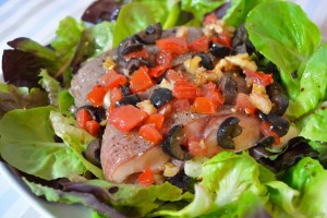 Wels mit Walnuss-Chili Vinaigrette Wels mit Walnuss-Chili Vinaigrette