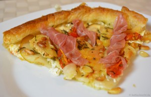 Birnen-Camembert Tarte mit Parmaschinken Birnen-Camembert Tarte mit Parmaschinken