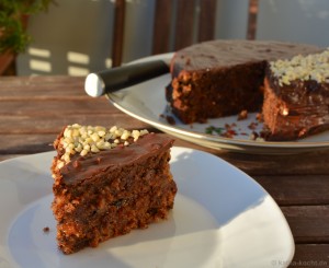 Schoko-Mandel-Torte mit Birne-Orange Füllung