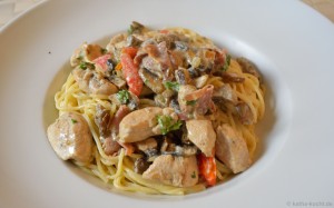 Bunte Hähnchen-Pilz Pasta