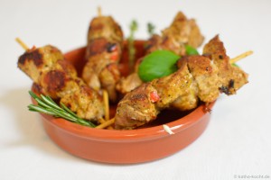 Tapas - maurische Schweinespieße mit Bananendip