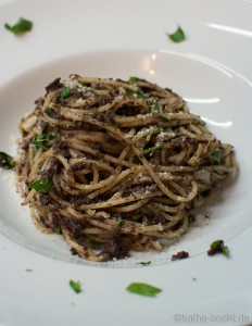 Spaghetti mit Blutwurst Sauce