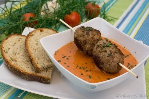 Tomatensuppe mit Sherry und Estragon