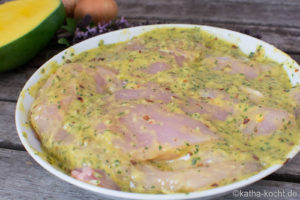 mango-chili marinade mit basilikum