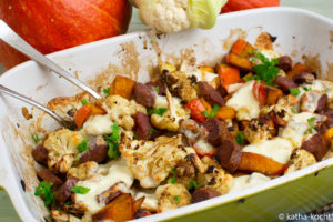 Balsamico-Kürbis mit Salsiccia und Blumenkohl