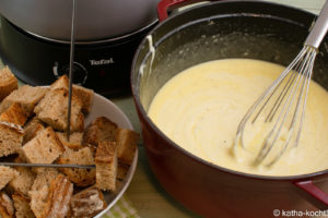 Käsefondue und die passenden Beilagen
