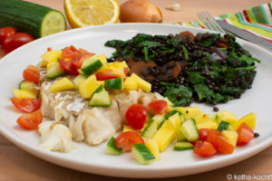Kabeljau mit Belugalinsen und Mangosalat